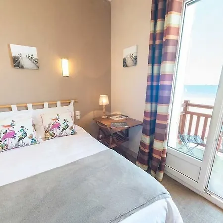 Otel Les Charmettes Saint-Malo